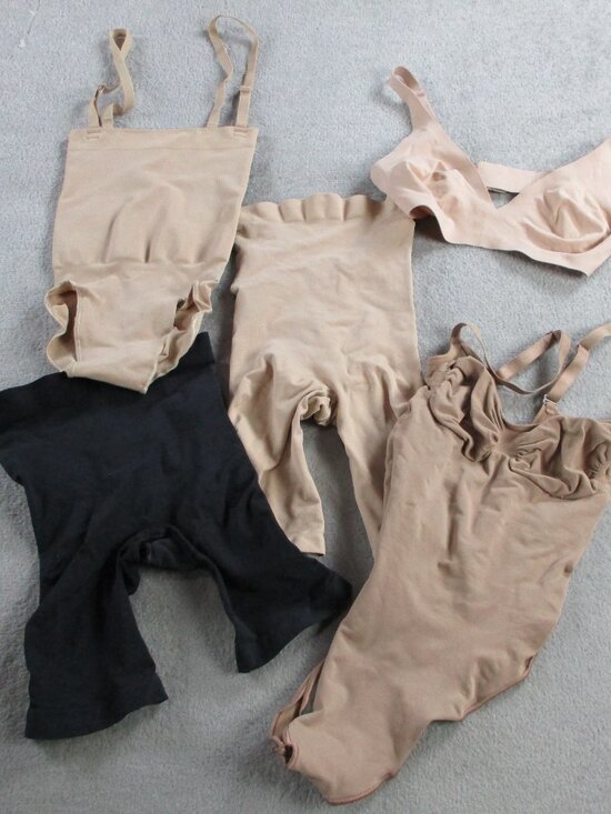 SKIMS Other - 5 Pieces Skims Shapewear Lot Womens S/M Wholesale Resell Beige Black Clay NWOT